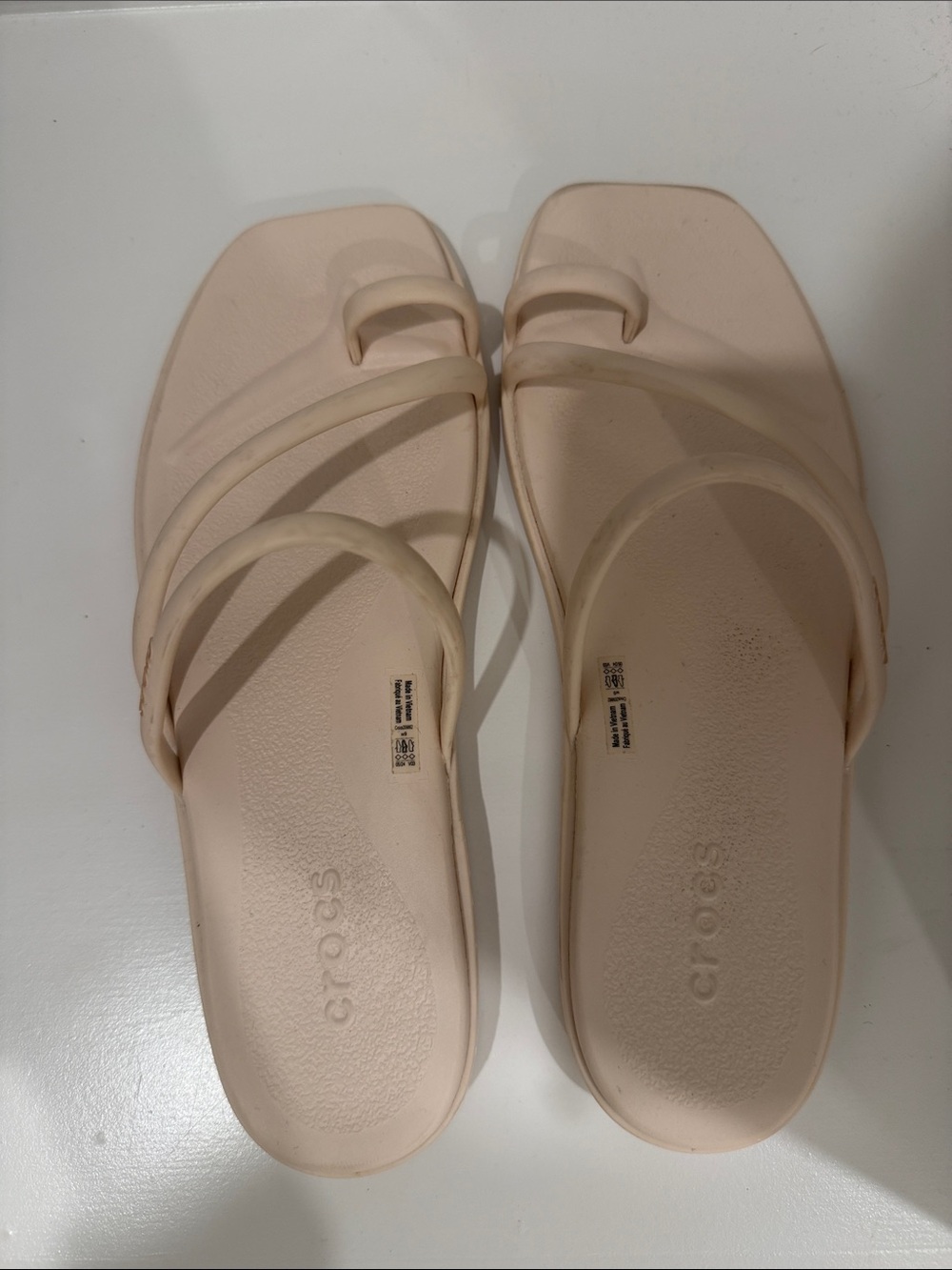 CROCS Women's Pale Beige Strappy Square-Toe Slide Sandals